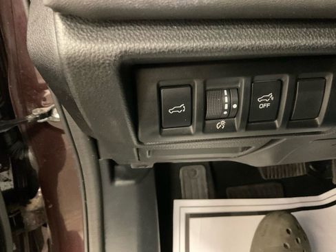 Used 2024 Subaru Outback Touring XT image 11