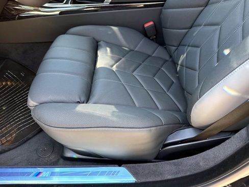 New 2025 BMW 750e xDrive 750e xDrive image 20