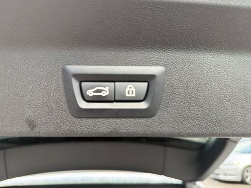 Used 2019 BMW X3 sDrive30i w/ Premium Package RWD image 13