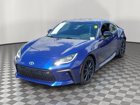 Used 2023 Toyota GR86 Premium RWD image 3