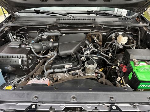 Used 2015 Toyota Tacoma 4x4 Access Cab w/ Convenience Package image 15