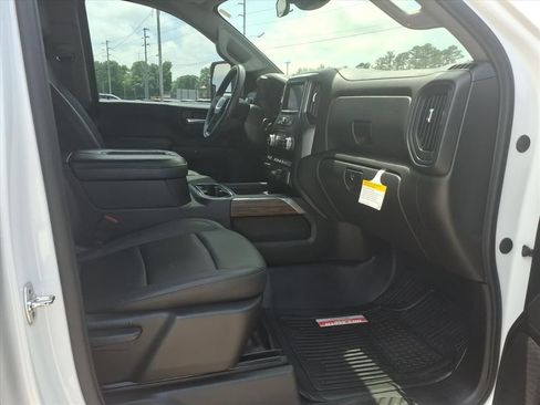 Used 2025 GMC Sierra 2500 Pro AWD/4WD image 11