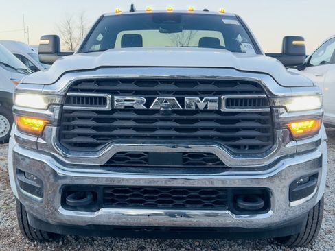 Used 2025 RAM 5500 Tradesman image 2