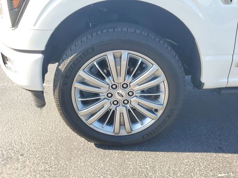 Used 2025 Ford F150 Platinum w/ Equipment Group 703A Plus image 5