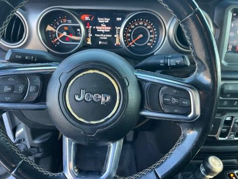 Used 2020 Jeep Gladiator Sport w/ Quick Order Package 24S AWD/4WD image 19