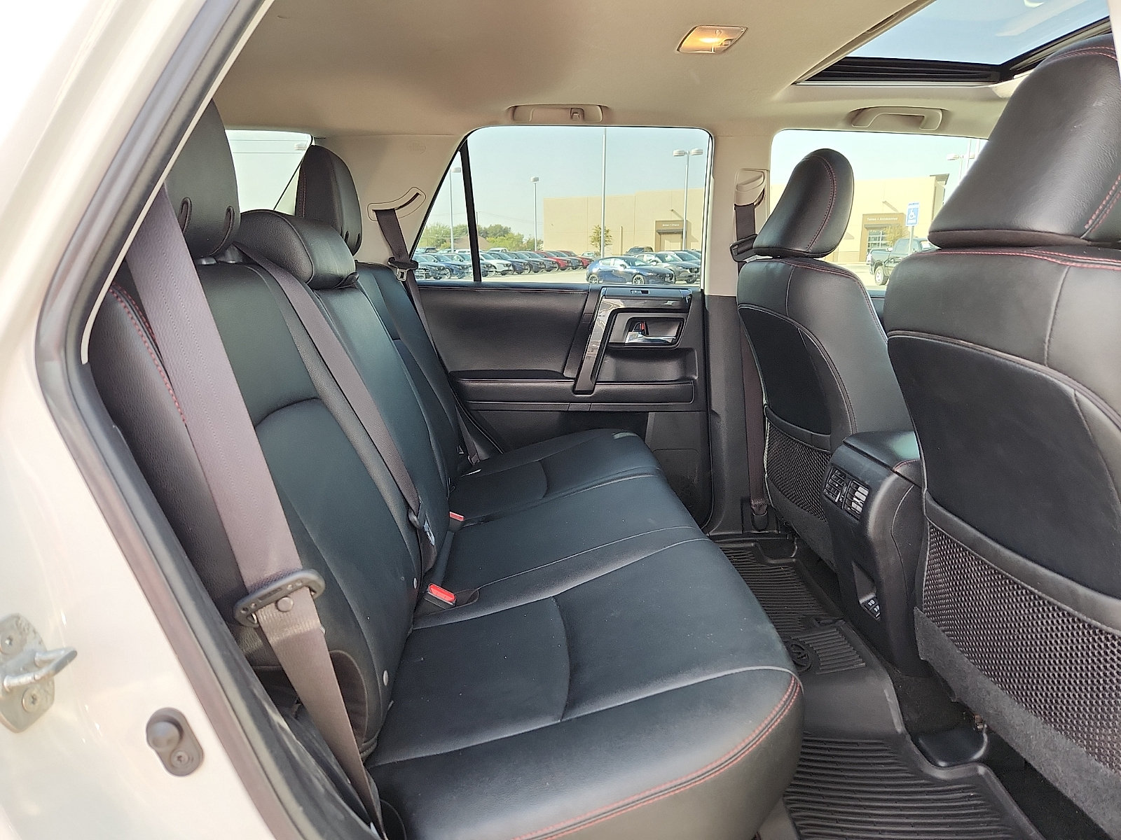 Used 2021 Toyota 4Runner TRD Off-Road Premium w/ Moonroof Package AWD/4WD image 13