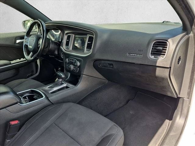 Used 2022 Dodge Charger SXT RWD image 20