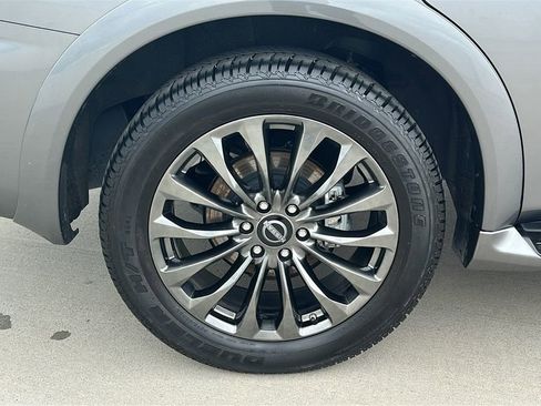 Used 2024 Nissan Armada Platinum w/ Captain's Chairs Package image 17
