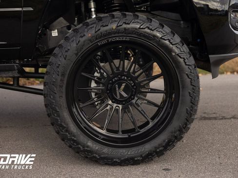 Used 2026 RAM 3500 Laramie image 9