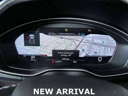 Used 2023 Audi SQ5 Premium Plus w/ Premium Plus Package image 21