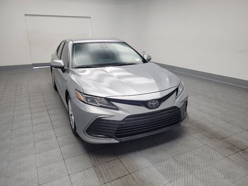 Used 2022 Toyota Camry LE FWD image 14