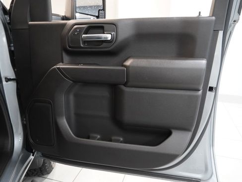 Used 2026 Chevrolet Silverado 2500 Custom w/ Custom Convenience Package AWD/4WD image 31