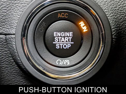 Used 2022 Maserati Ghibli Modena image 29