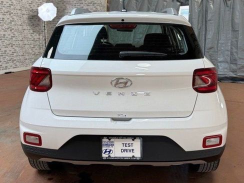 New 2026 Hyundai Venue SEL image 5