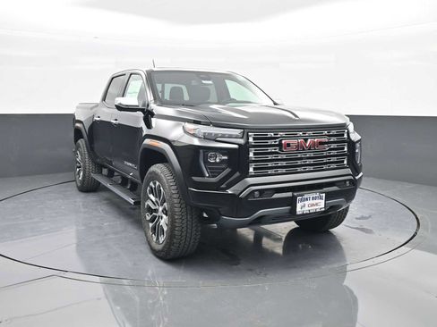 New 2026 GMC Canyon Denali image 1