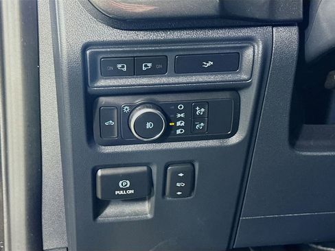 Used 2022 Ford F150 XLT w/ Equipment Group 302A High image 21