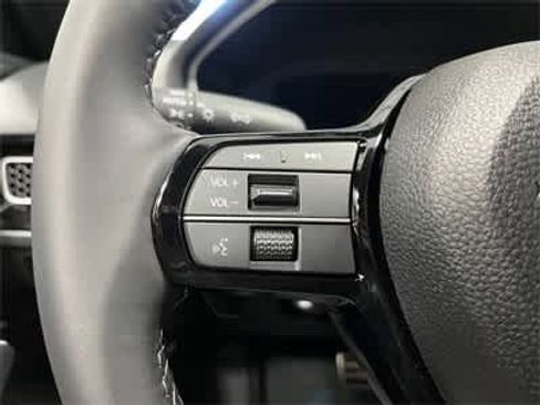Certified 2025 Honda Civic Sport Touring image 18