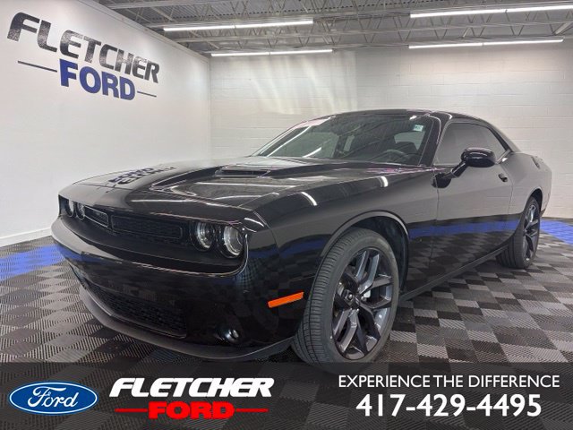 Used 2023 Dodge Challenger SXT w/ Blacktop Package RWD 360° Tour