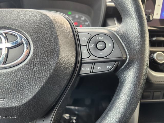 Used 2025 Toyota Corolla Cross AWD Hybrid image 30