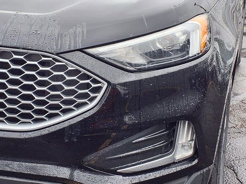 Used 2024 Ford Edge SEL w/ Convenience Package image 9