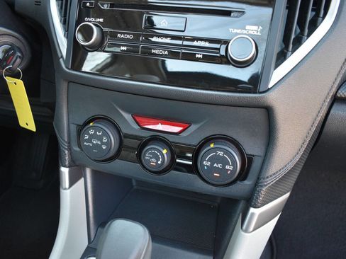 Used 2020 Subaru Forester Premium image 23