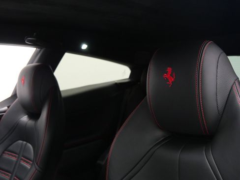 Used 2017 Ferrari GTC4Lusso image 24