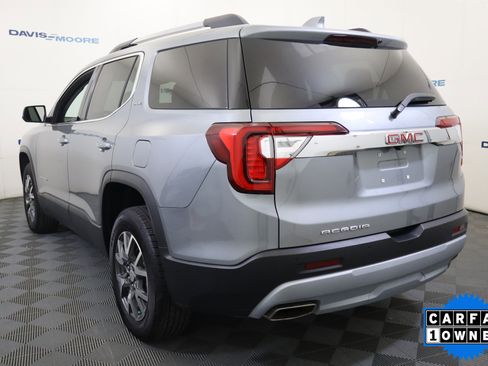 Used 2023 GMC Acadia SLE w/ Driver Convenience Package image 9