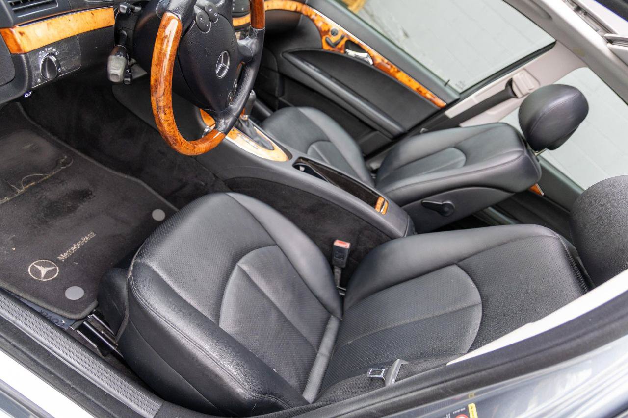 Used 2007 Mercedes-Benz E 320 BlueTEC Sedan image 7