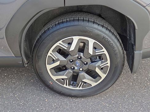 Certified 2025 Subaru Forester image 30