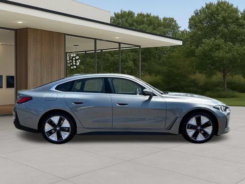 Used 2026 BMW i4 eDrive40 w/ Premium Package RWD image 7