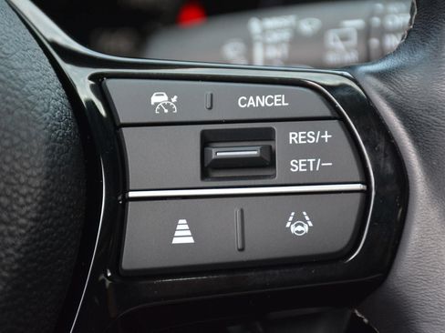 Used 2023 Honda Civic Sport image 28