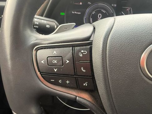 Used 2020 Lexus ES 300h w/ Accessory Package FWD image 13