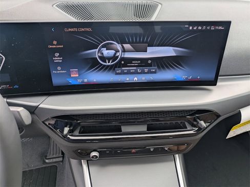 New 2025 BMW 230i Coupe w/ Convenience Package image 14