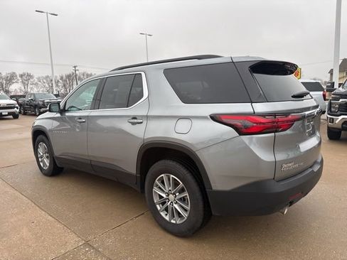 Used 2023 Chevrolet Traverse LT w/ LPO, Floor Liner Package image 5