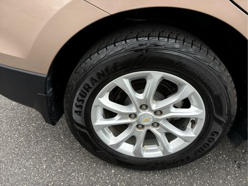 Used 2019 Chevrolet Equinox LT image 30