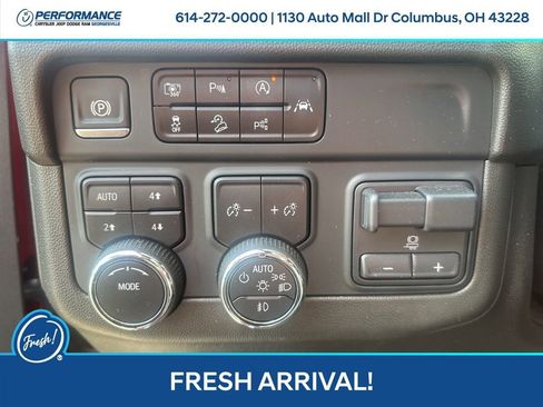 Used 2025 Chevrolet Tahoe Z71 w/ Comfort Package image 18