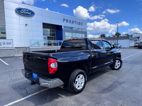 Used 2017 Toyota Tundra SR5 AWD/4WD image 16