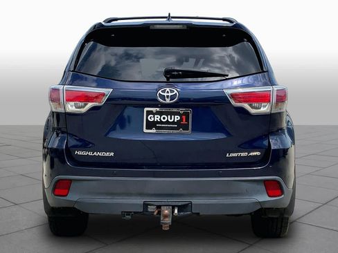 Used 2016 Toyota Highlander Limited w/ Driver Technology Package AWD/4WD image 5