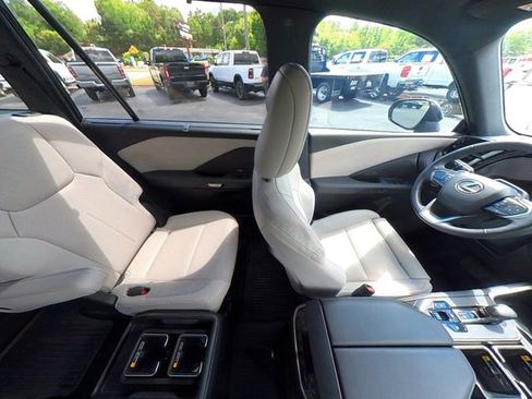 Used 2024 Lexus TX 350 FWD w/ Technology Package image 33