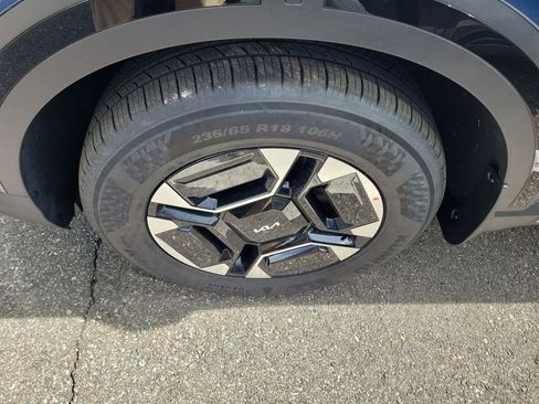 New 2027 Kia Telluride X-Line EX AWD/4WD image 4