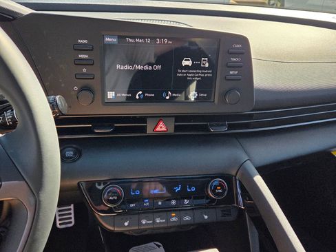 New 2026 Hyundai Elantra SEL Sport Premium FWD image 18