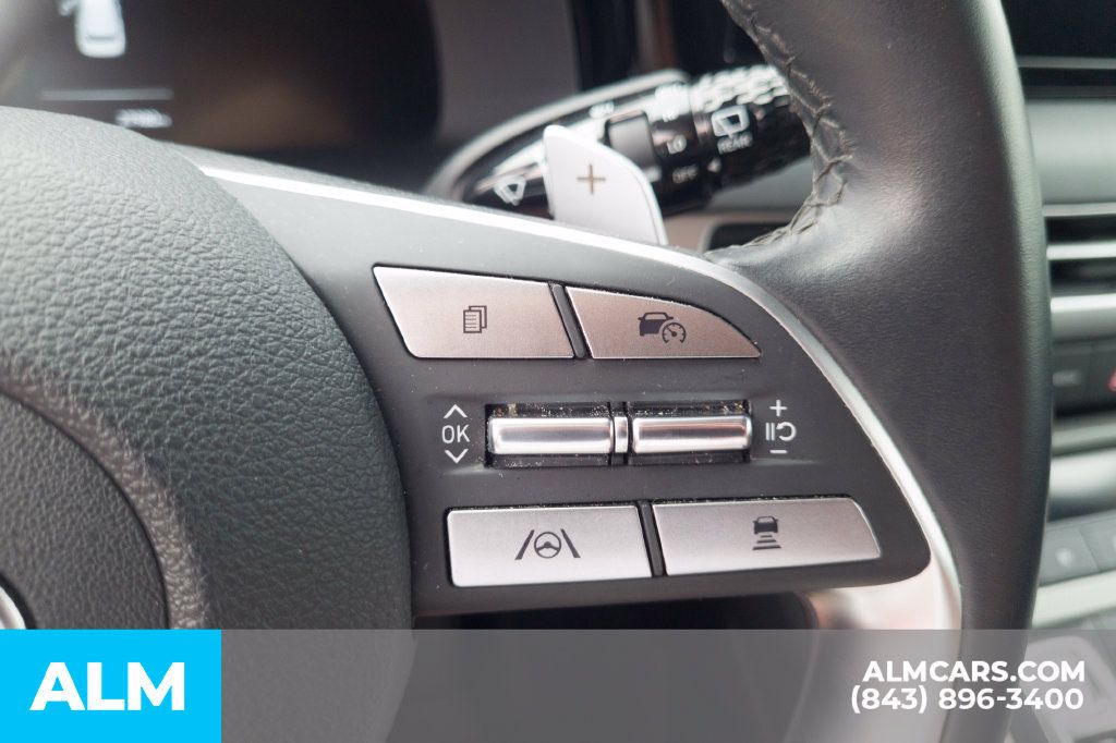 Certified 2025 Hyundai Palisade SEL FWD image 12