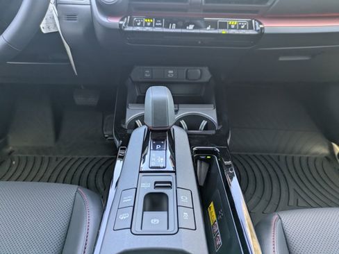 New 2026 Toyota Prius Plug-In Hybrid w/ Limited Premium Package FWD image 18