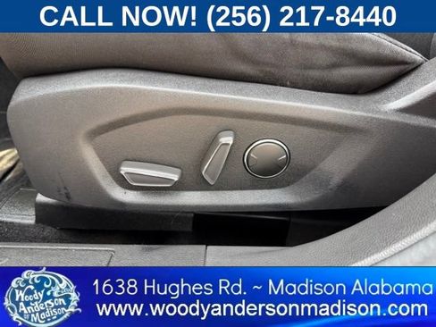 Used 2016 Ford Fusion SE FWD image 19