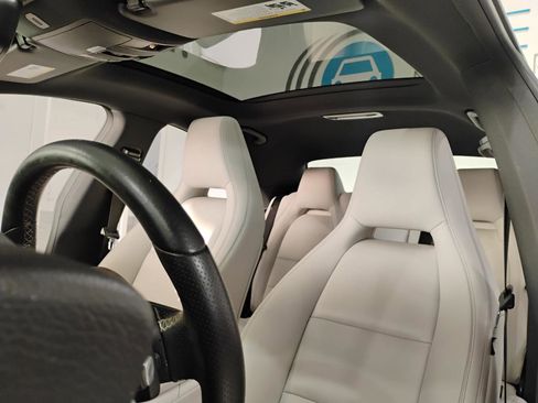 Used 2018 Mercedes-Benz CLA 250 image 61