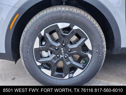 New 2026 Kia Sorento S w/ S Panoramic Sunroof Package image 7