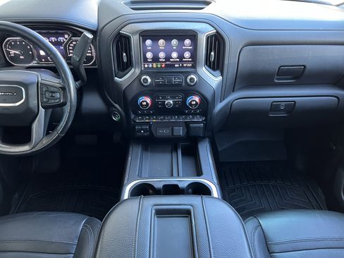 Used 2019 GMC Sierra 1500 Denali w/ Denali Ultimate Package AWD/4WD image 33