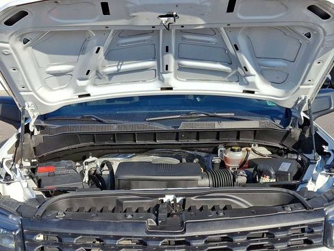 Certified 2020 Chevrolet Silverado 1500 Custom w/ Custom Value Package image 33