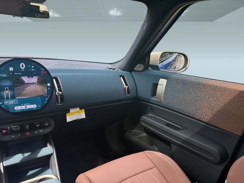 New 2025 MINI Cooper Countryman S image 23