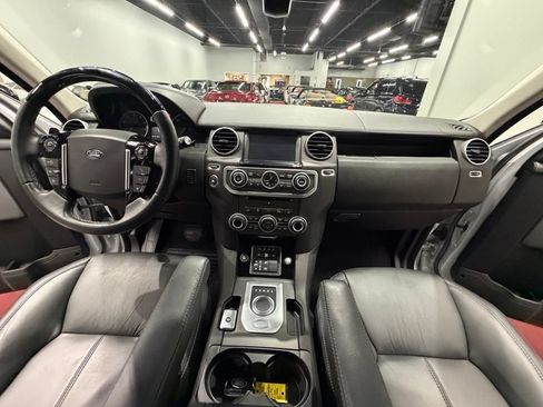 Used 2016 Land Rover LR4 HSE LUX AWD/4WD image 34